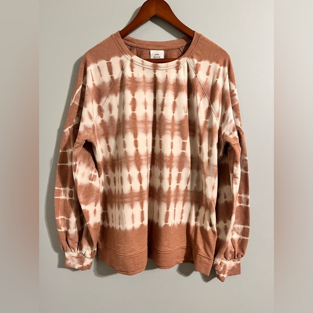 Knox Rose sweatshirt
